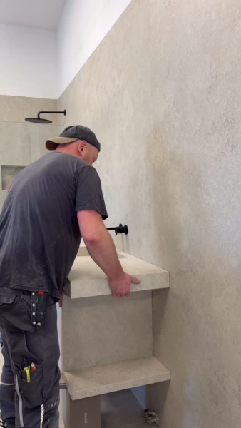 641273672 2380710582446294 4516217009128749194 N