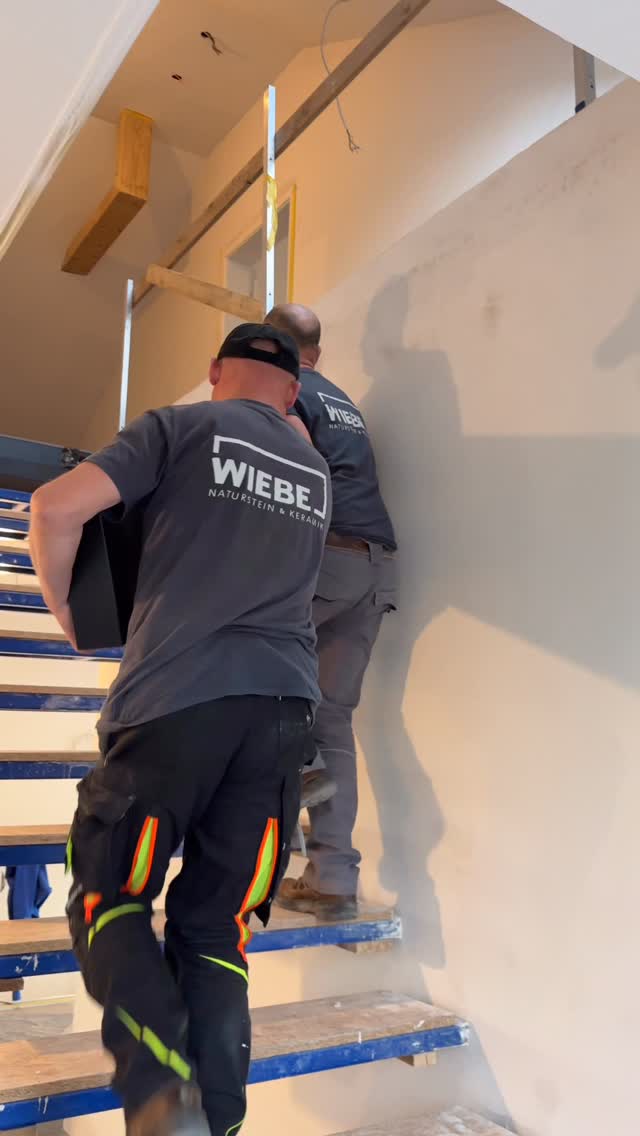 658472692 3356265354554432 2705729358446127180 N