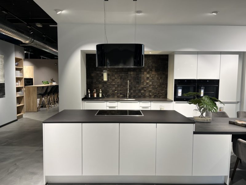 Moderne Küche Dekton Dekton Kuechenarbeitsplatte Arbeitsplatte Tischplatte Wiebe Keramik Moderne Küche Dekton Dekton Kuechenarbeitsplatte Arbeitsplatte Tischplatte Wiebe Keramik
