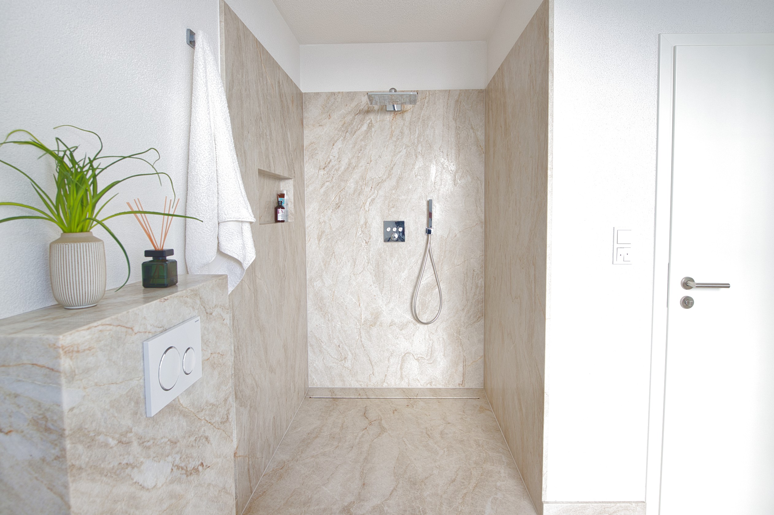 exklusive naturstein badezimmer | natursteinplatten bad kaufen