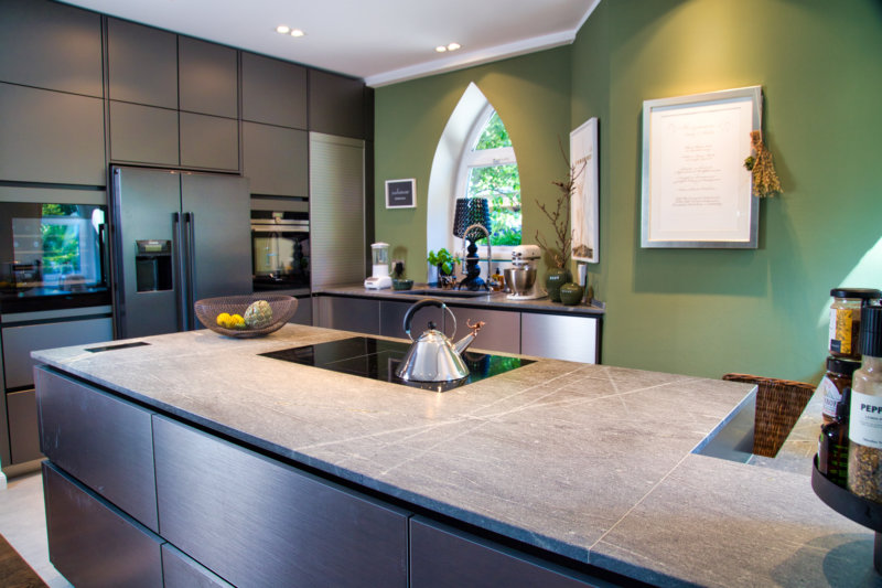 Quarzit Arbeitsplatte Kuechenarbeitsplatte Naturstein Kueche Kuechenstudio Wiebe Quarzit Arbeitsplatte Kuechenarbeitsplatte Naturstein Kueche Kuechenstudio Wiebe