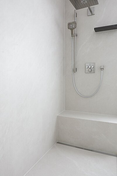 Dusche Mit Sitzbank Natursteinwerk Wiebe Badplanung Naturstein Badezimmer