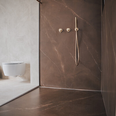 April 11, 2025 Natursteinkeramik Wiebe Duschrückwand Pulpis Und Diamond Cream Badezimmer