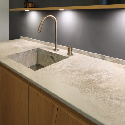 2024 06 17 Natursteinwerk Wiebe Küchen Sisting Concept Store Küche 3 © Sarah Jabs (7)