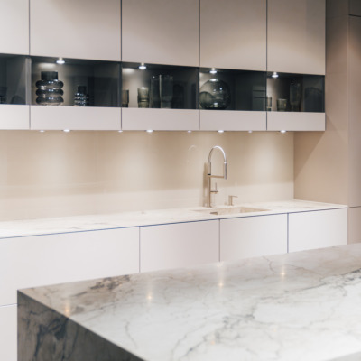 Kuechenarbeitsplatte Neolith Keramik Arbeitsplatte Stein Insel Creme.webp